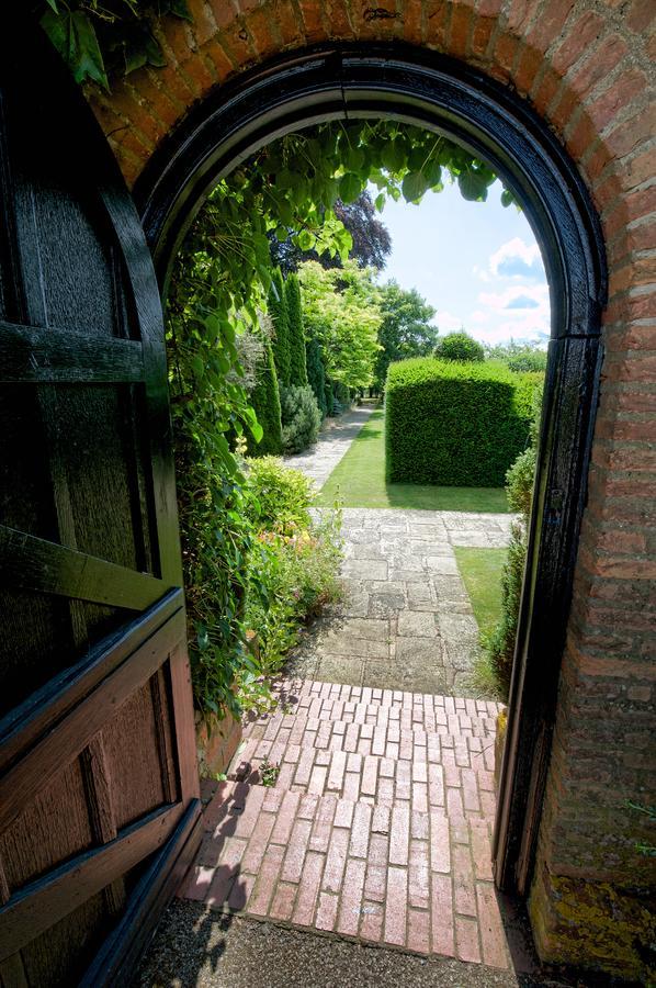 Horwood House Hotel Milton Keynes Exterior foto